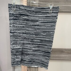 Guess Black and Gray Ribbed Mini Pencil Skirt